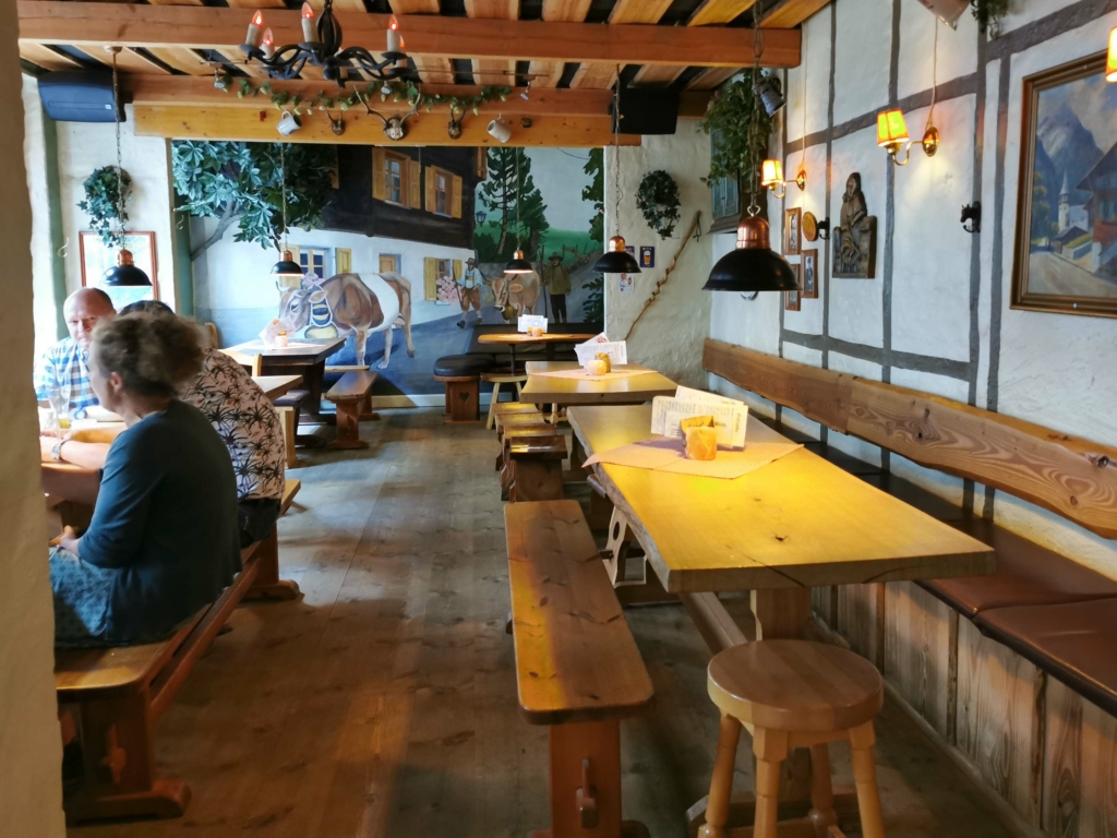 Die kleine Bierstube-4