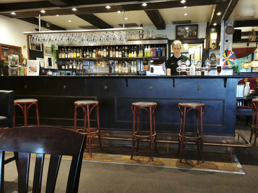 Baren hos Guldtoppen i &Aring;byh&oslash;j