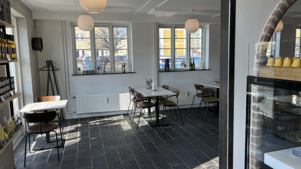 Indretningen af MIBmadmarked & bageri p&aring; S&oslash;ren Frichs Vej