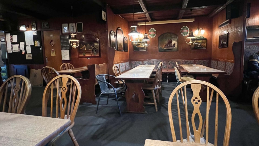 Indretning og atmosf&aelig;re hos Jacob Skomager