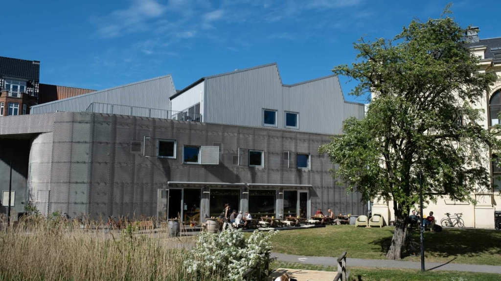 Vinbaren Pica Pica er en af Aarhus' mange ukendte oaser