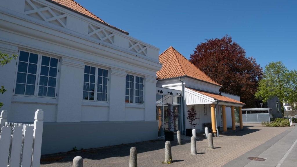 Restaurant Tangkroen ligger i en gammel stor flot villa