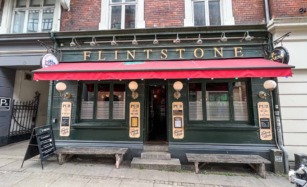 Flintstone Pub som ligger i Rosenkrantzgade 20, 8000 Aarhus