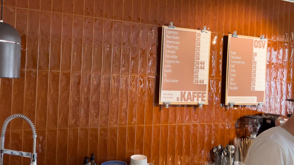 Menutavlen hos Street Coffee i Graven