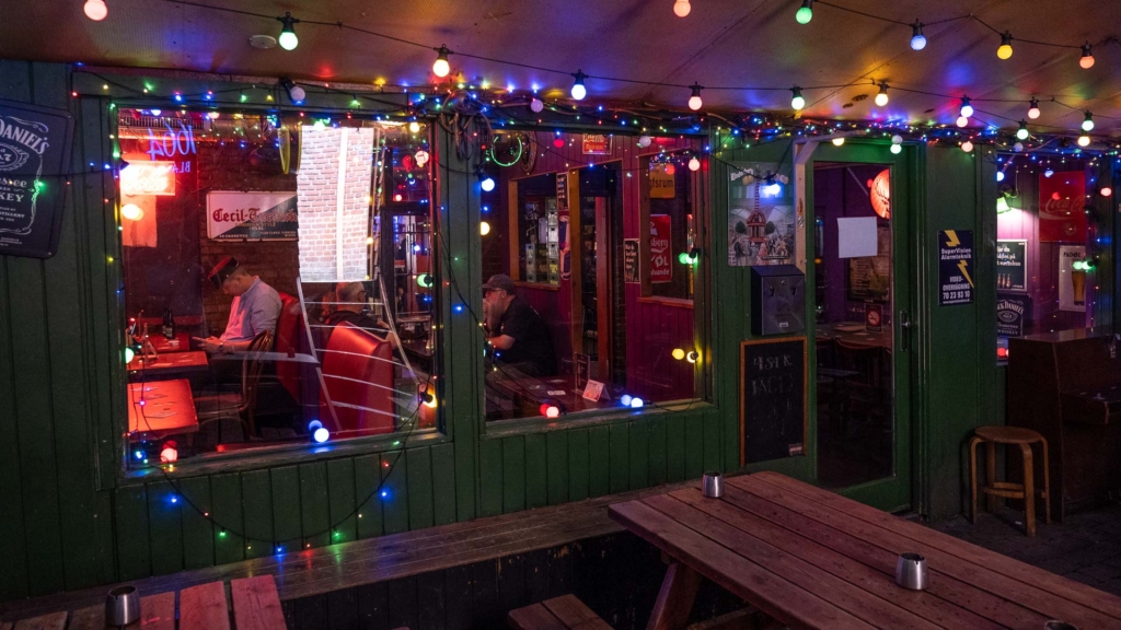 Vinstuen ligner sig selv