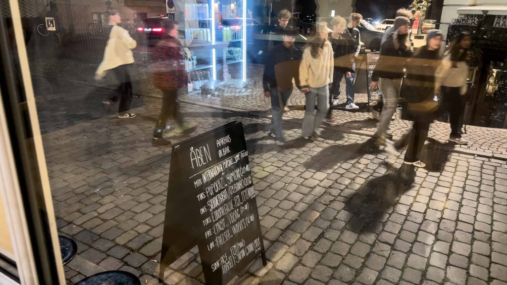 Udsigten fra ÅBEN ved Domkirken i Aarhus