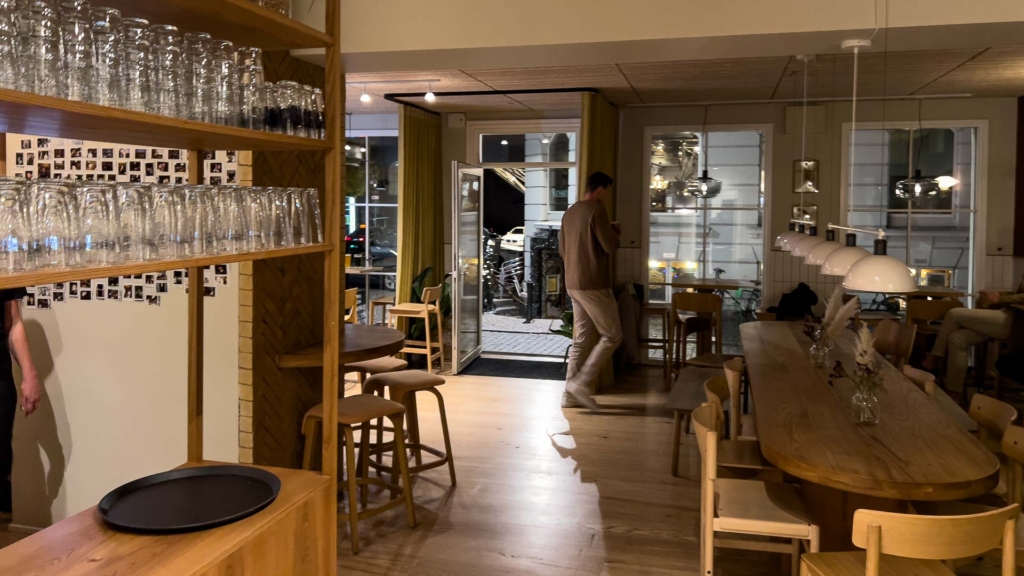 Indretningen p&aring; ÅBEN i Latinerkvarteret