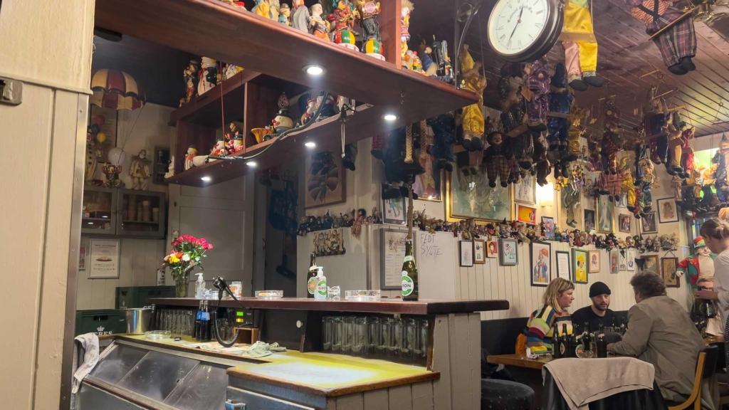 Hold nu kaje, hvor er der mange dukker p&aring; Cirkuskroen i Aarhus