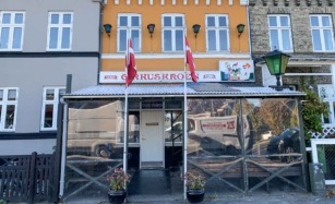 Cirkuskroen set udefra