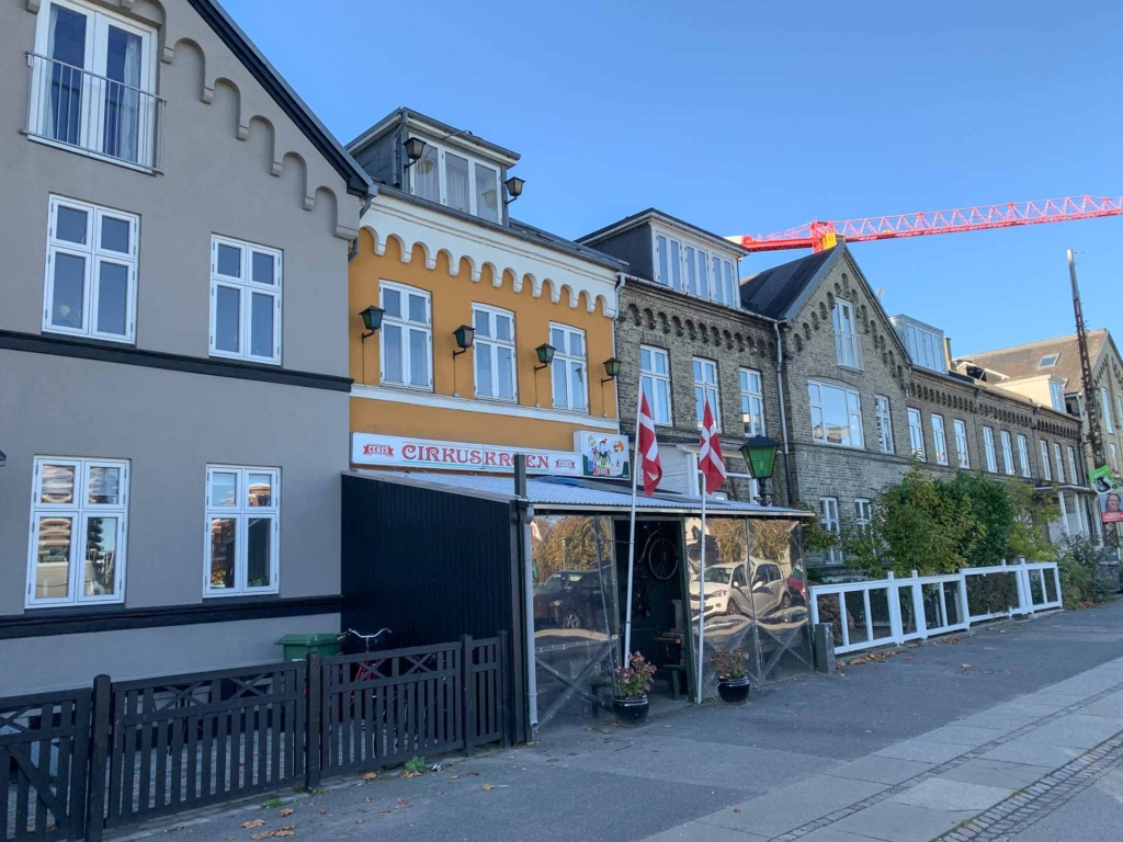 Cirkuskroen er en fast bestanddel af kvarteret