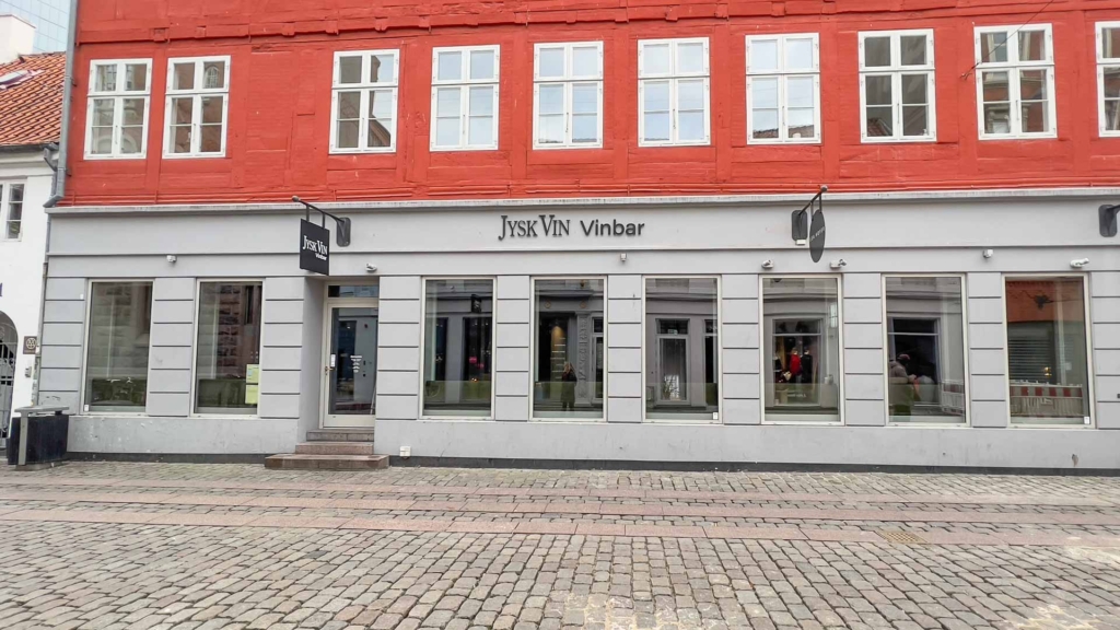 Her er facaden på Jysk Vin Vinbar