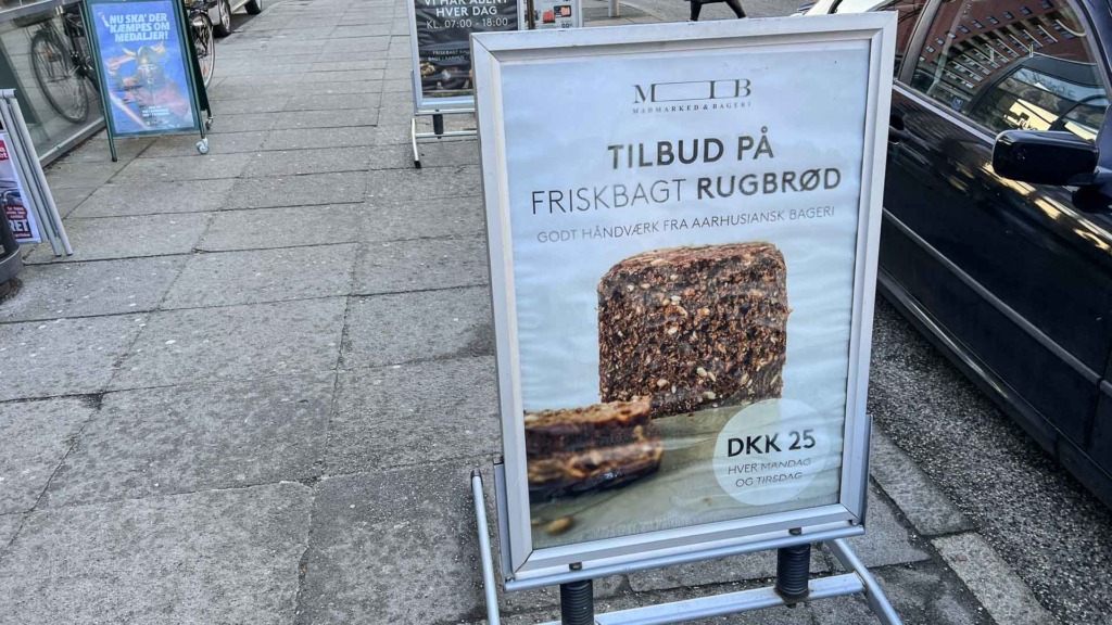 En god pris på et rugbrød hos MIB Bageri på Langenæs