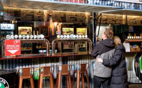 En af de største ølbarer ligger på Aarhus Street Food