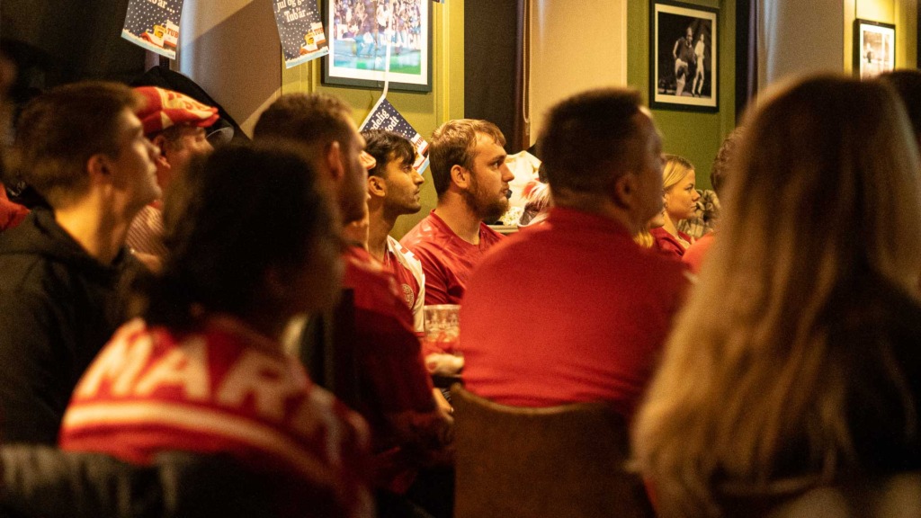 Waxies i Aarhus er en sportsbar
