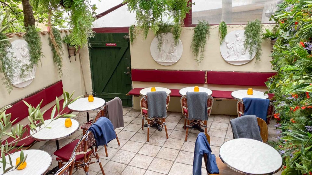 G&aring;rdhaven hos Pizza & Bar by Mefisto