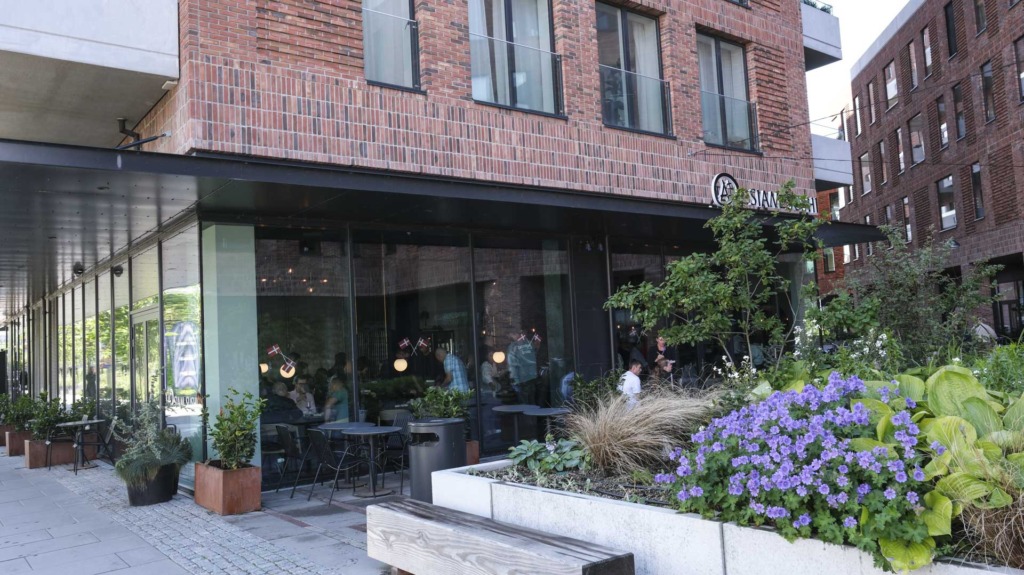 A+ Siam Sushi p&aring; Aarhus &Oslash; set udefra