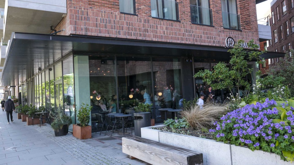 A+ Siam Sushi p&aring; Aarhus &Oslash; set udefra