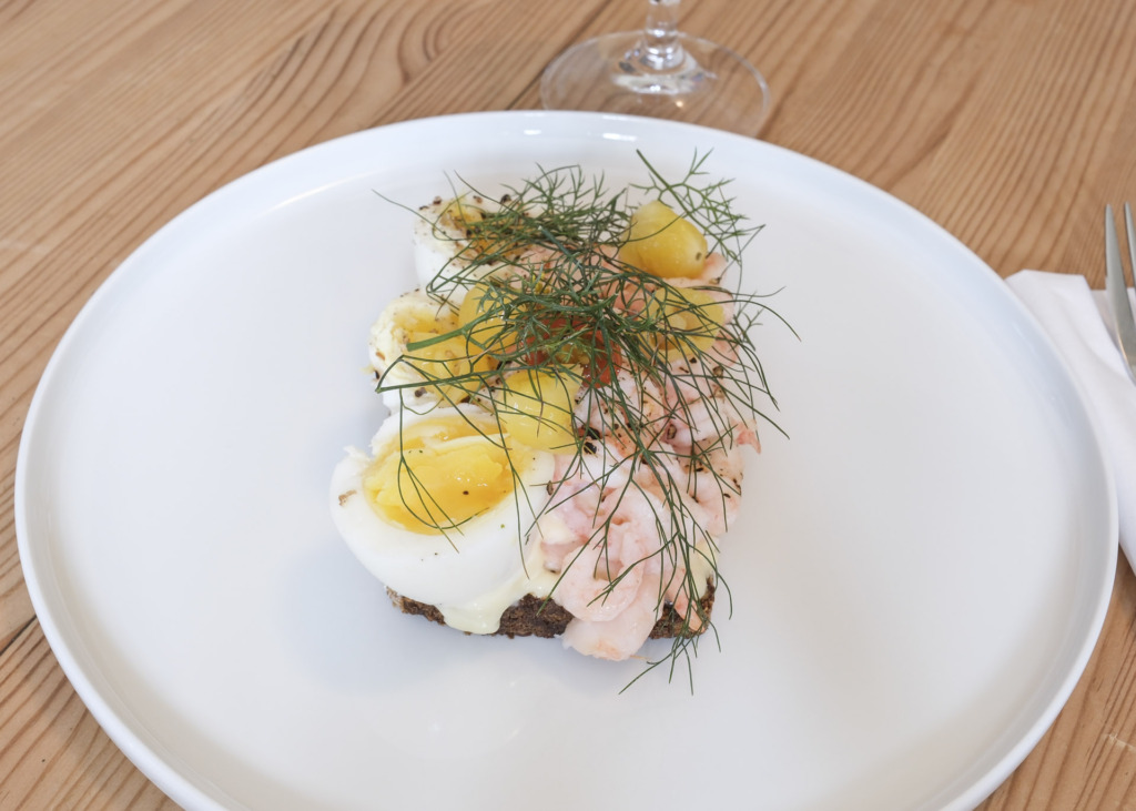 &AElig;g og rejser fra AANKL'S i Frederiks All&eacute;