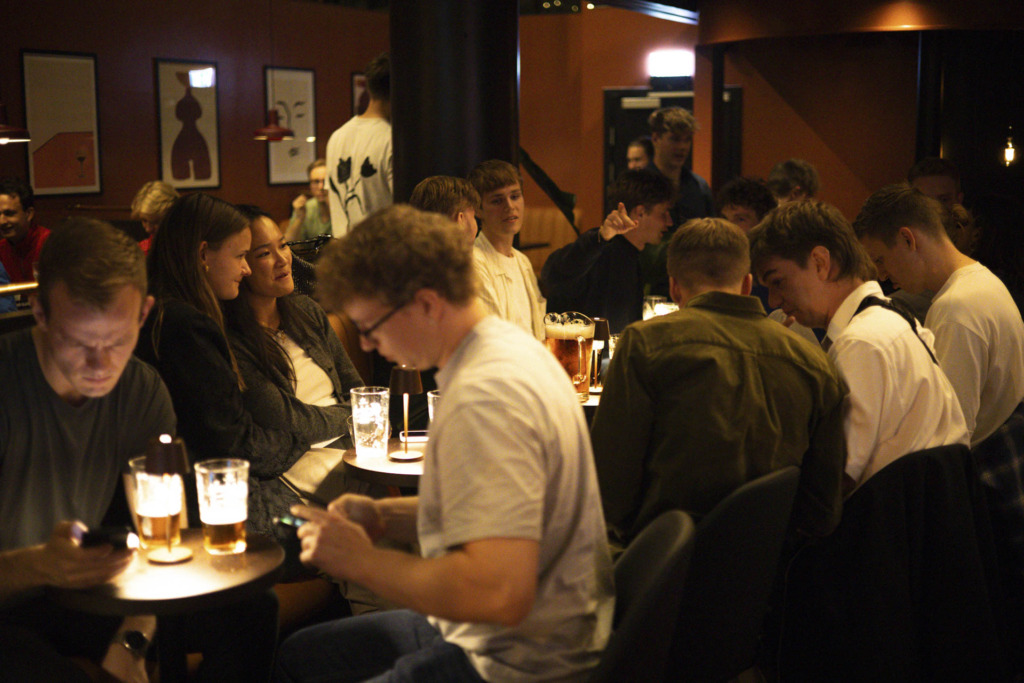 G&aelig;ster hos Boulevarden&nbsp;ved åen