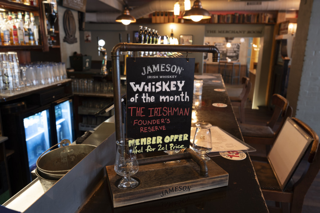 Whiskey p&aring; Tir na nÓg