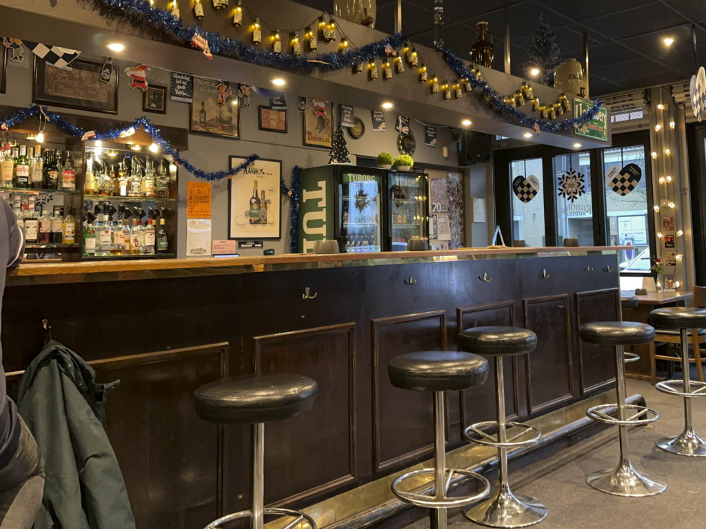 Baren hos Rundh&oslash;j Bodega i H&oslash;jbjerg