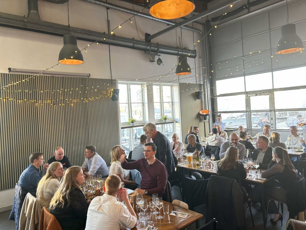 Hantwerk - Gastropub og restaurant med eget bryggeri lige ud til Aarhus Lystb&aring;dehavn.