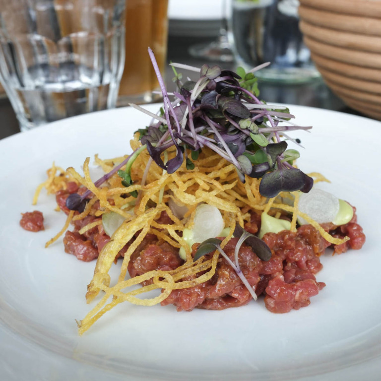 GODS på Godsbanen i Aarhus C-10