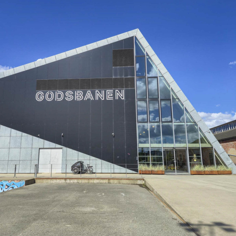 GODS på Godsbanen i Aarhus C-19