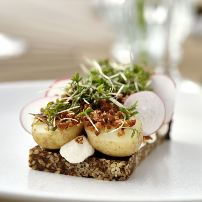 Tiende p&aring; Aarhus &Oslash;