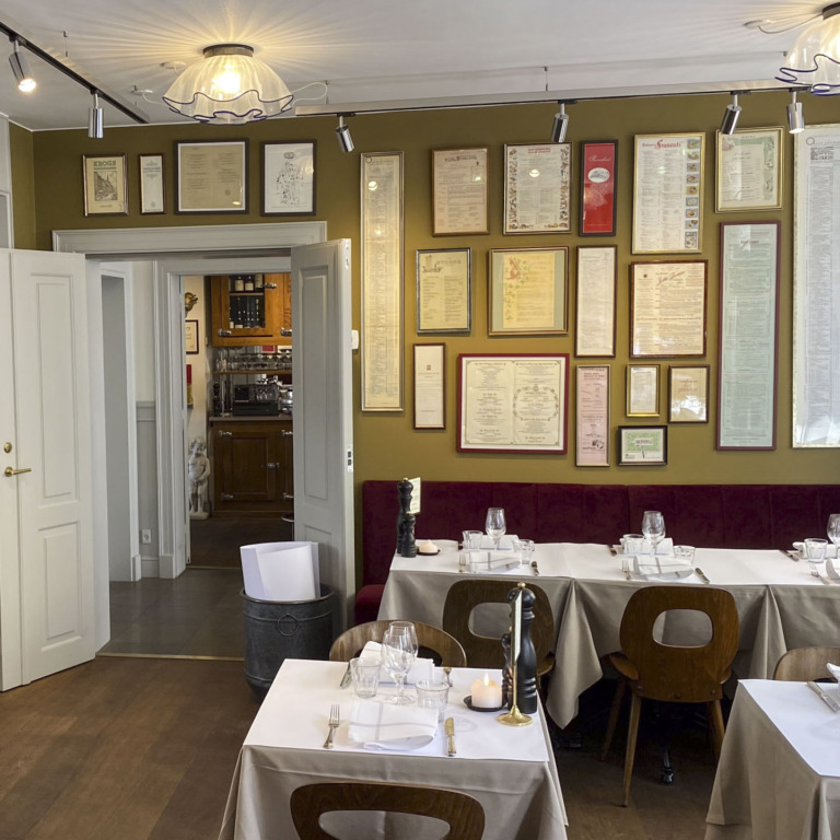 Mefisto Restaurant & Gårdhave 20-8