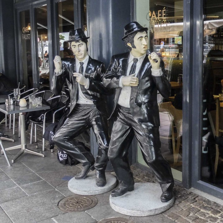 Café Faust ved åen i Aarhus C-14