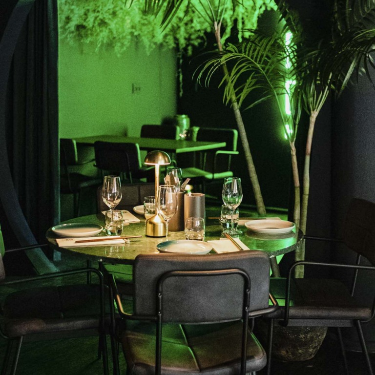 Her ser vi den lidt m&oslash;rke indretning hos Keyser Social i Aarhus C