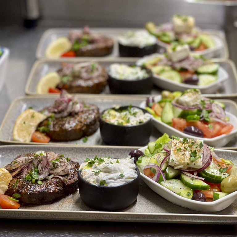 Gr&aelig;sk mad som i Gr&aelig;kenland