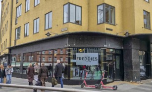 Freddies English Pub ved åen i Aarhus