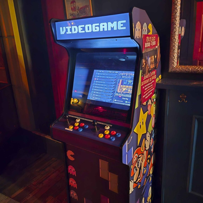 Tokio Bar i Skolegade i Aarhus C-18