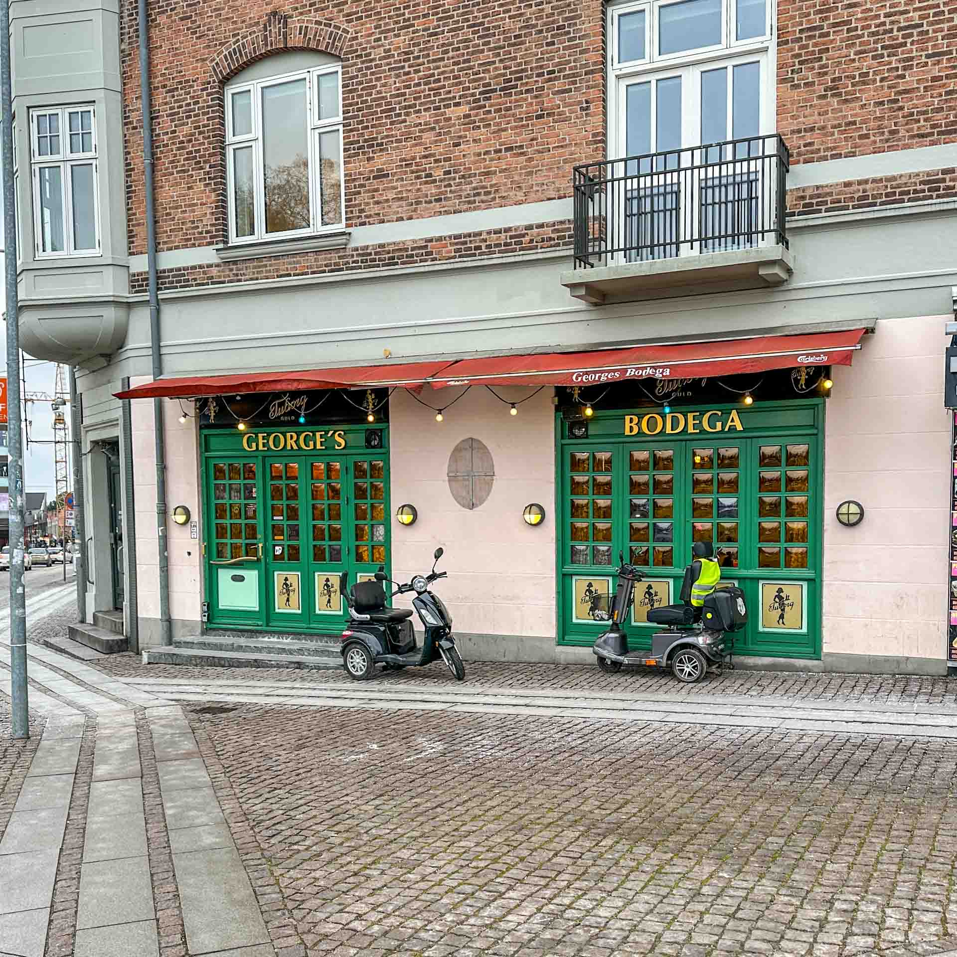 George’s Bodega ligger i Roskilde.