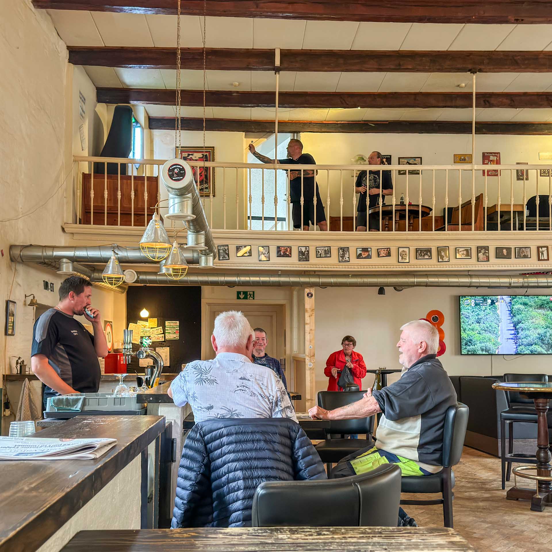 Klubben 1811 er en sportsbar i Ribe.