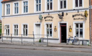 Sømærket er et værtshus, der ligger i Havnegade i Vejle.