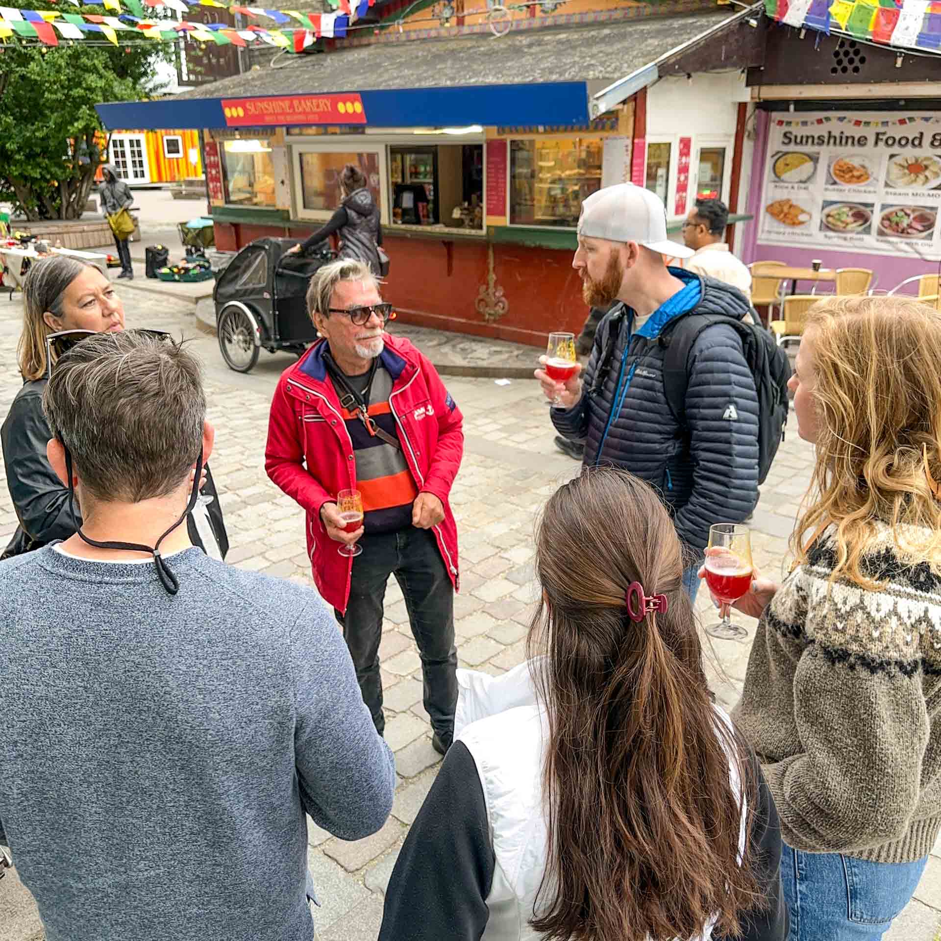 Der blev fortalt gode historier og smagt på øl til Christiania Beerwalk.