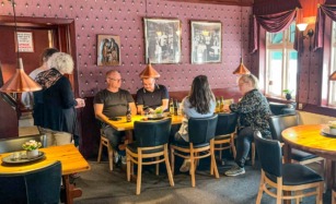 Spinderokken er et klassisk værtshus på Allegade i Horsens.