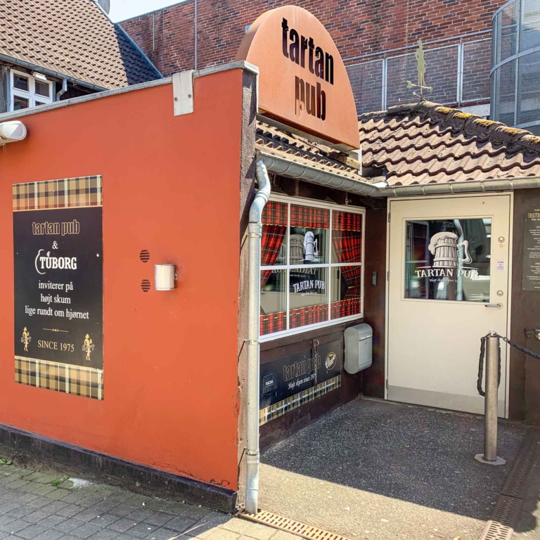 Tartan Pub