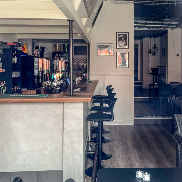 Bar&rsquo; En Enkelt