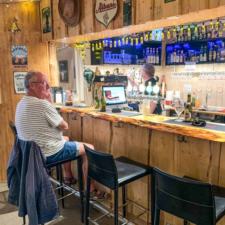 Willy&acute;s Bar R&oslash;dekro-7