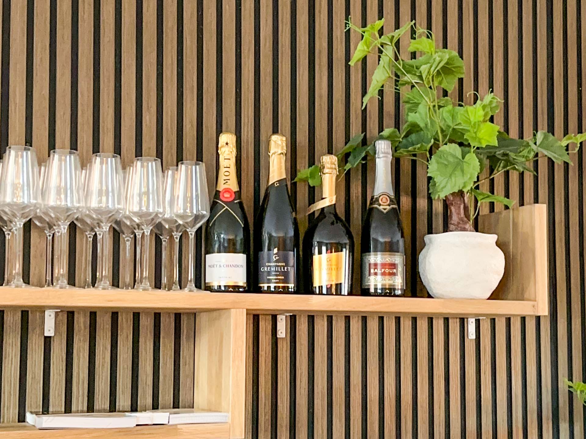 Vine hos Min Vinbar by Bredal Kro i Hedensted
