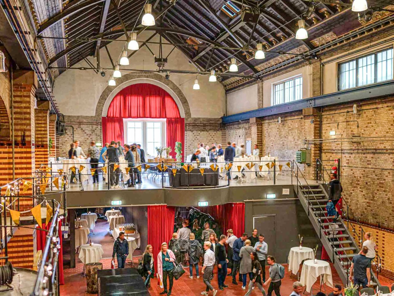 Portvinsfestival i Turbinehallen i Aarhus