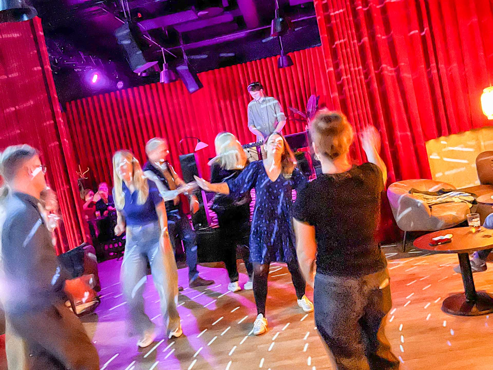 DJ og dansegulv hos Porter´s i Aarhus
